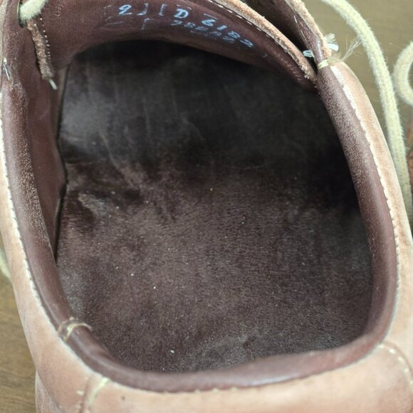 Allen Edmonds Voyager 38559 Brown Leather Shoes • Size 9D • Made in USA main image 5